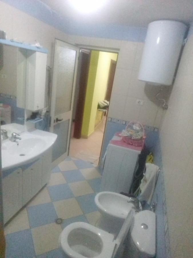 Feriehus Kompleksi Alb Adriatik .rruga Prizreni Golem (Tirana)